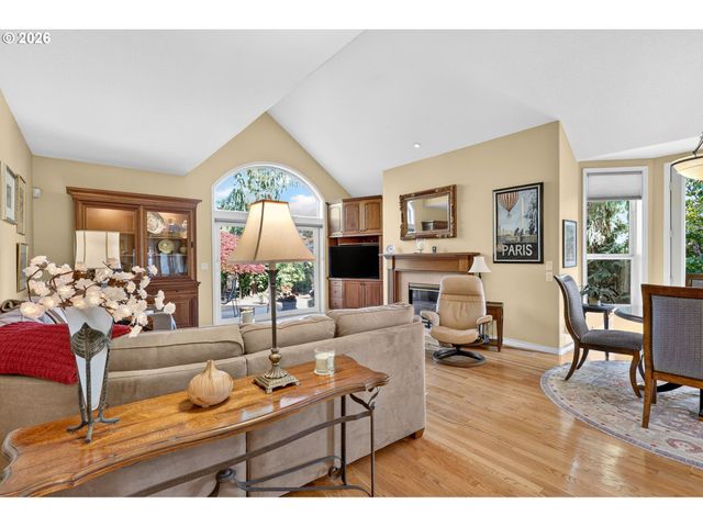 13709 Ne 45TH Pl, Vancouver, WA 98686