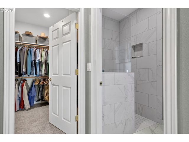 13709 Ne 45TH Pl, Vancouver, WA 98686