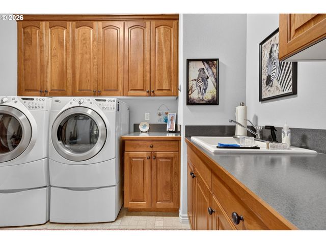 13709 Ne 45TH Pl, Vancouver, WA 98686