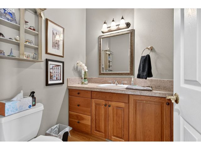 13709 Ne 45TH Pl, Vancouver, WA 98686