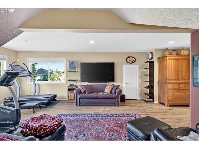 13709 Ne 45TH Pl, Vancouver, WA 98686