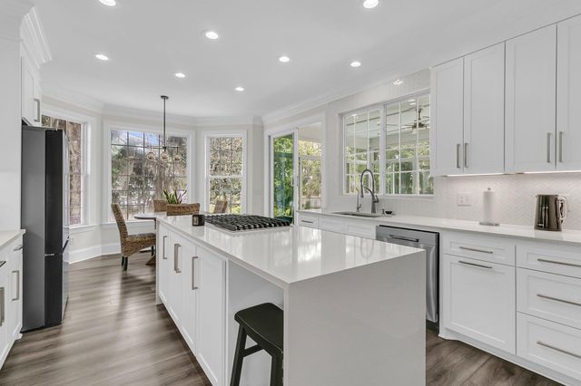 1711 Indigo Island Drive, Hanahan, SC 29410