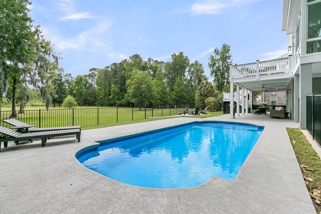 1711 Indigo Island Drive, Hanahan, SC 29410