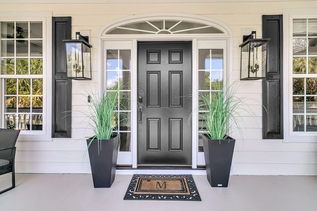 1711 Indigo Island Drive, Hanahan, SC 29410