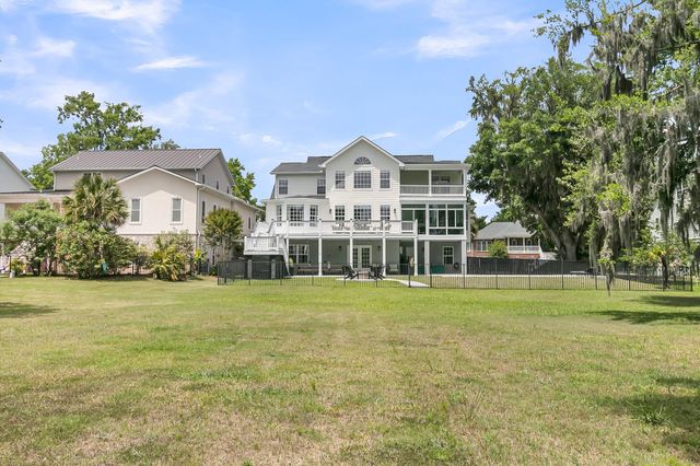 1711 Indigo Island Drive, Hanahan, SC 29410