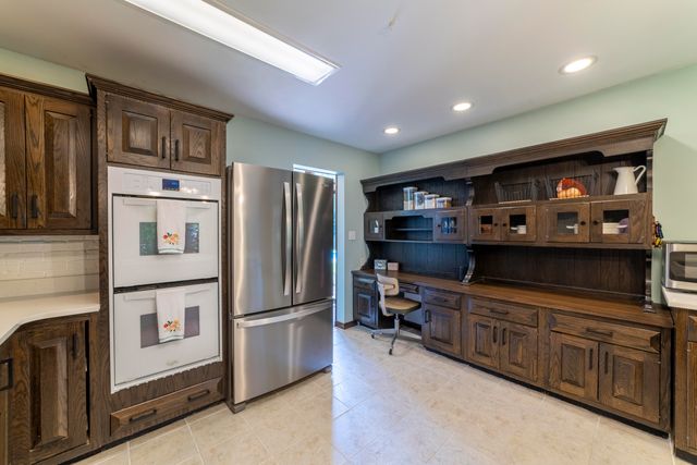 1552 W Horseshoe Bend, La Porte, IN 46350
