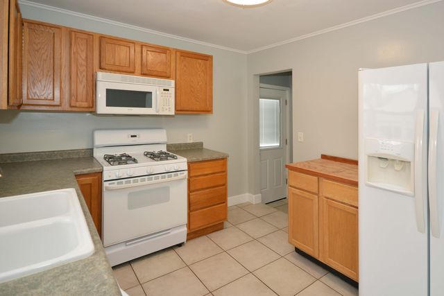 5295 Weller Street, Cooper Twp, MI 49004