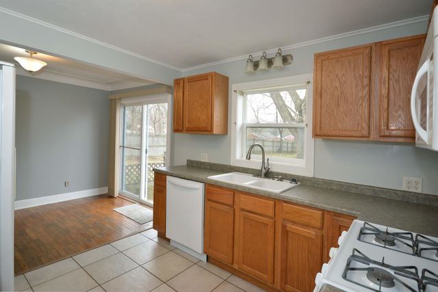 5295 Weller Street, Cooper Twp, MI 49004