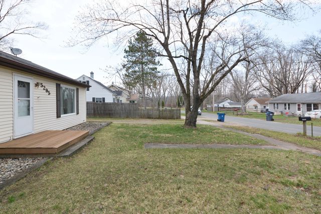 5295 Weller Street, Cooper Twp, MI 49004