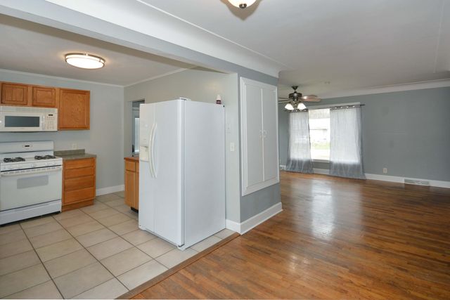 5295 Weller Street, Cooper Twp, MI 49004