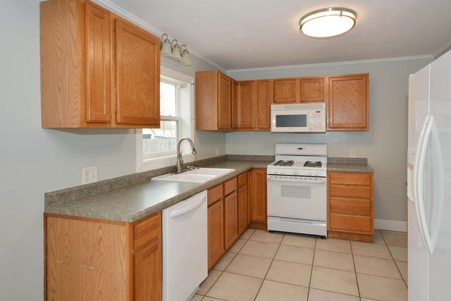 5295 Weller Street, Cooper Twp, MI 49004