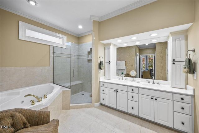 73219 Burrington, Chapel Hill, NC 27517