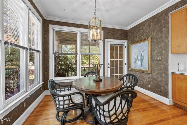 73219 Burrington, Chapel Hill, NC 27517