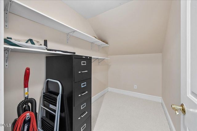 73219 Burrington, Chapel Hill, NC 27517