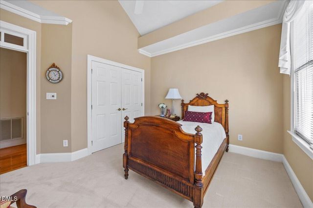 73219 Burrington, Chapel Hill, NC 27517