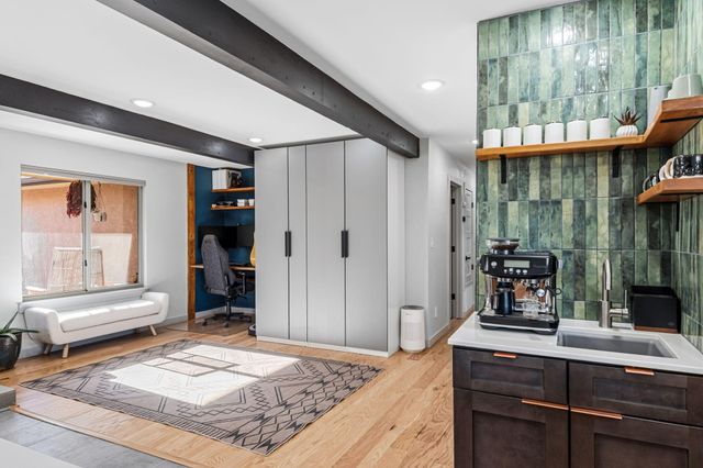 10317 La Paz Drive NW, Albuquerque, NM 87114