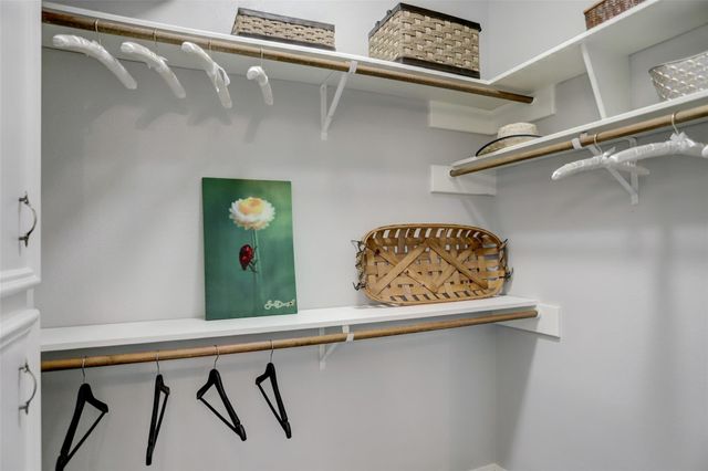 112 Harbour Town Drive, Conroe, TX 77356