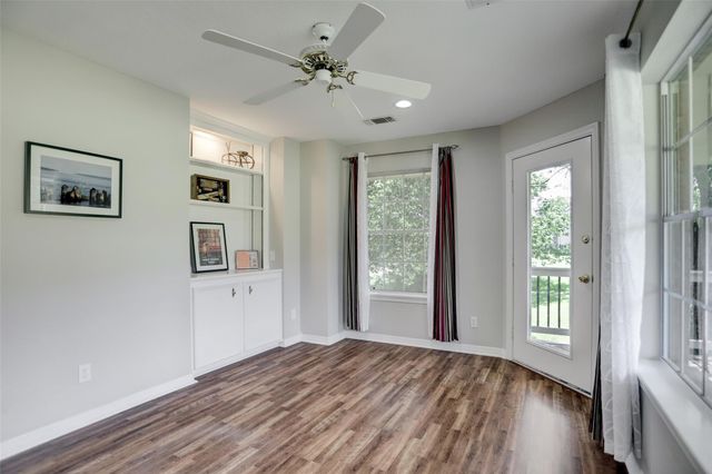 112 Harbour Town Drive, Conroe, TX 77356