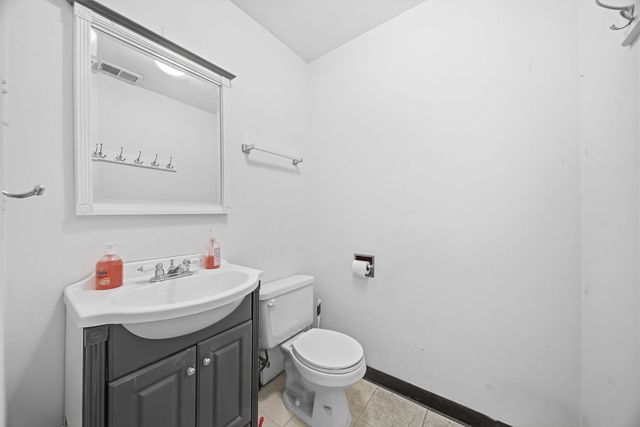 10708 S Western Avenue, Chicago, IL 60643