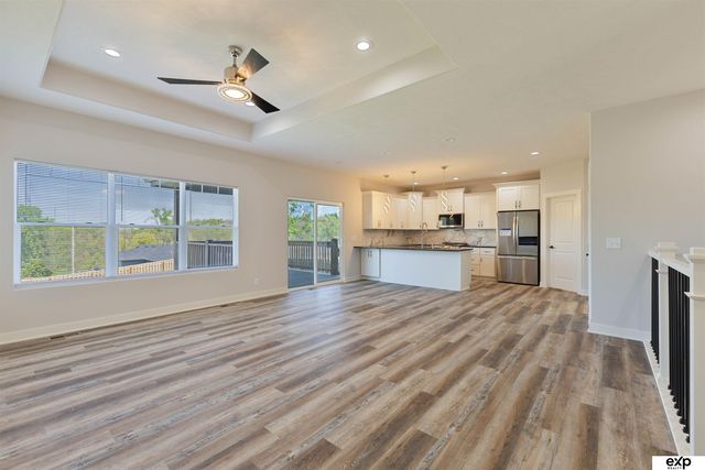 1424 2nd Avenue, Plattsmouth, NE 68048