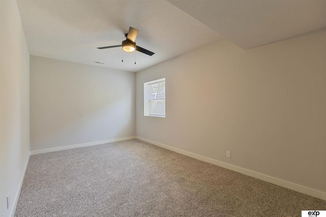 1424 2nd Avenue, Plattsmouth, NE 68048