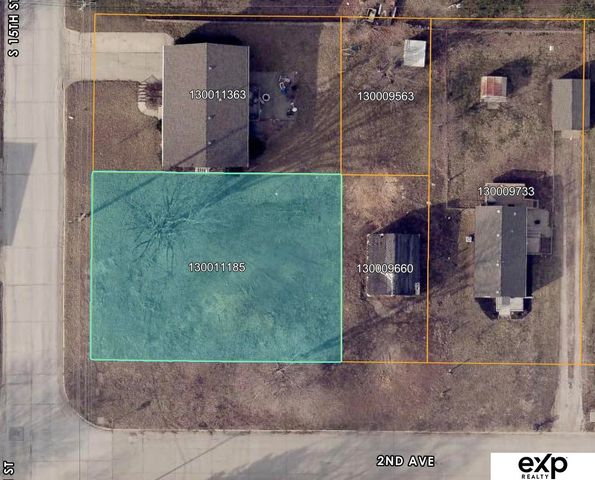 1424 2nd Avenue, Plattsmouth, NE 68048