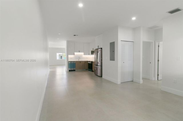 4732 SW 87 Ct 4732, Miami, FL 33165