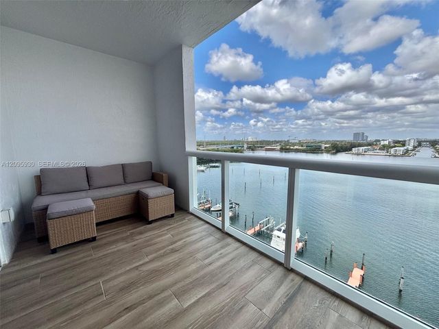 17050 N Bay Road 1005, Sunny Isles Beach, FL 33160