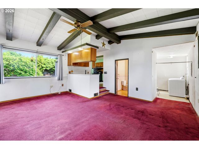 7131 Ne ROSELAWN St, Portland, OR 97218