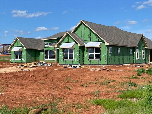 2980 Two Socks Run, Guthrie, OK 73044