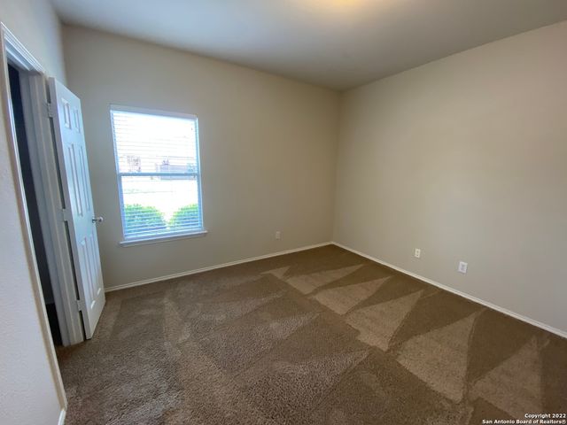 121 DEERWOOD OAKS, Boerne, TX 78006