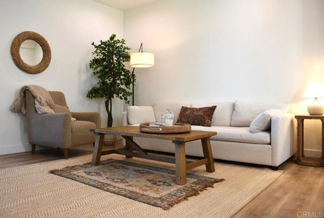 13480 Lopelia Meadows Place 111, San Diego, CA 92130