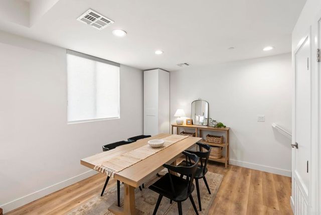 13480 Lopelia Meadows Place 111, San Diego, CA 92130