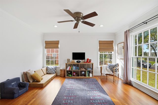 1939 Rockridge Terrace, Fort Worth, TX 76110