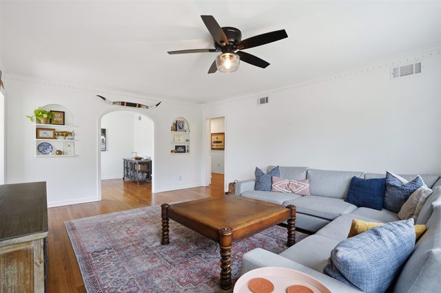 1939 Rockridge Terrace, Fort Worth, TX 76110