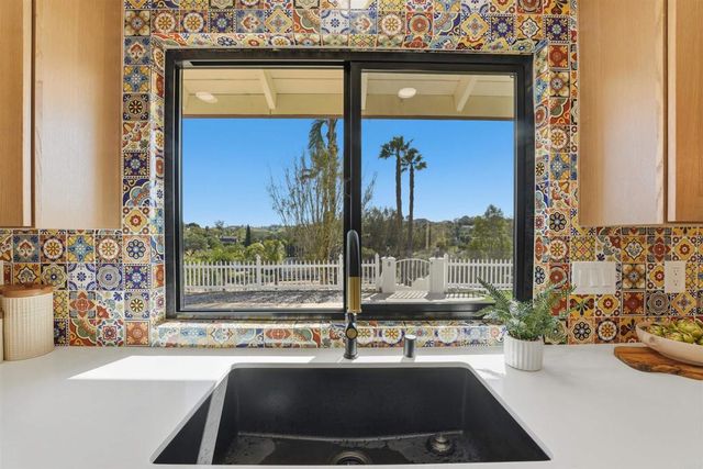 358 Spanish Spur, Fallbrook, CA 92028