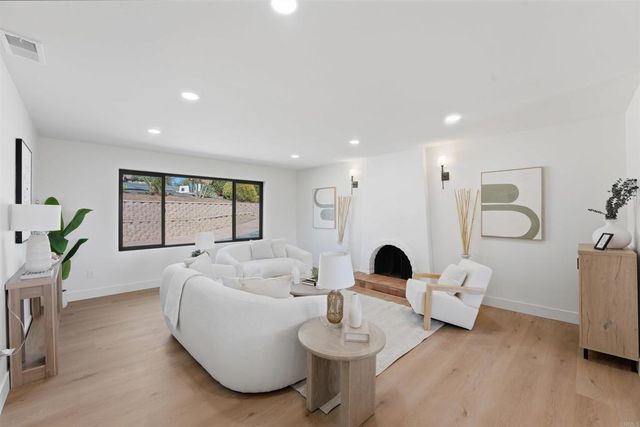 358 Spanish Spur, Fallbrook, CA 92028