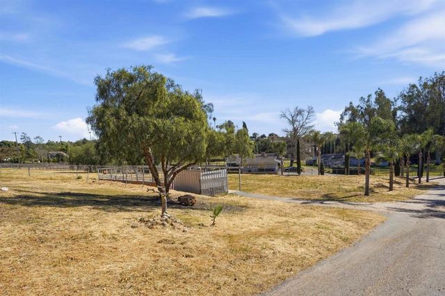 358 Spanish Spur, Fallbrook, CA 92028