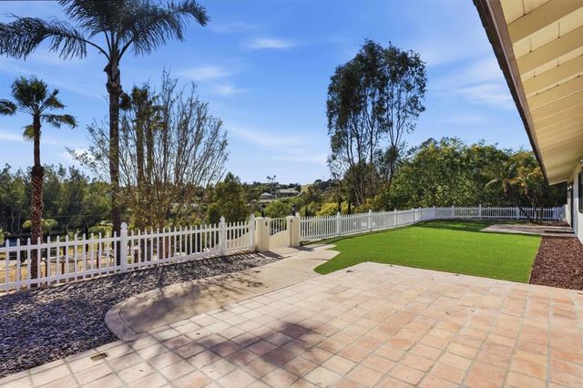 358 Spanish Spur, Fallbrook, CA 92028