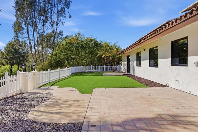 358 Spanish Spur, Fallbrook, CA 92028
