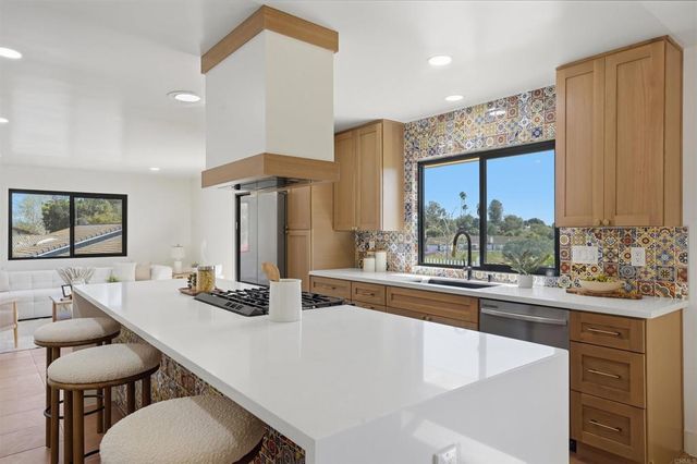 358 Spanish Spur, Fallbrook, CA 92028