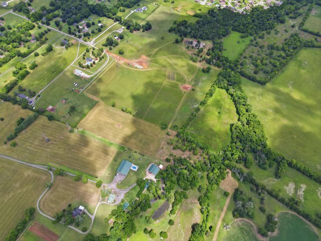 1 Horn Springs, Lebanon, TN 37087