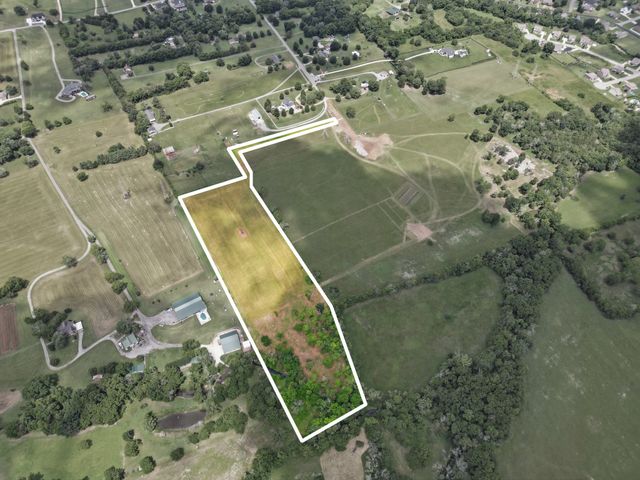 1 Horn Springs, Lebanon, TN 37087