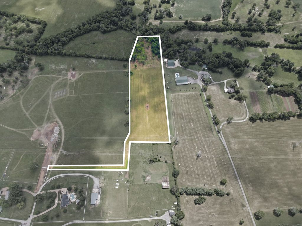 1 Horn Springs, Lebanon, TN 37087