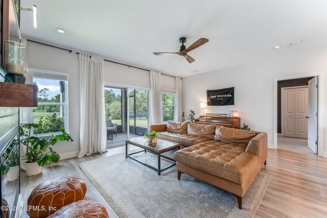13360 HOLSINGER Boulevard, Jacksonville, FL 32256