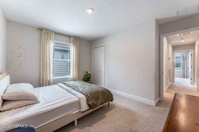 13360 HOLSINGER Boulevard, Jacksonville, FL 32256