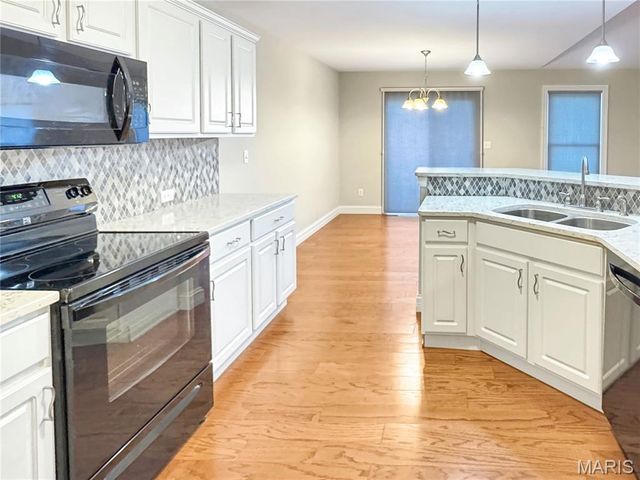 2281 Dukes Way, Washington, MO 63090