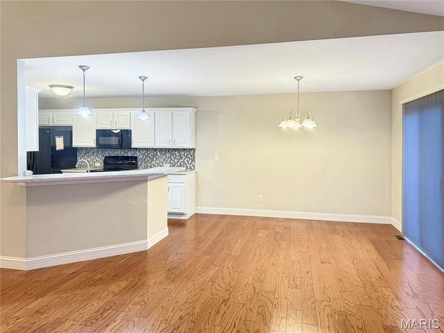 2281 Dukes Way, Washington, MO 63090