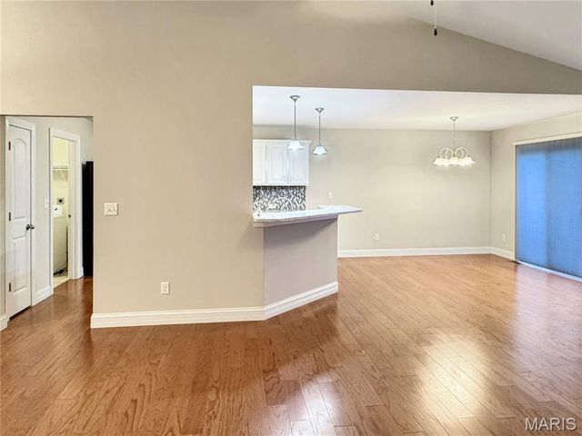 2281 Dukes Way, Washington, MO 63090