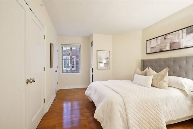 20 Chapel Street B811, Brookline, MA 02446